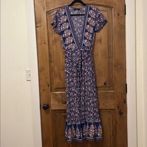 {Zesica} Wrap Dress Large Maxi Blue Paisley Floral Short Sleeve